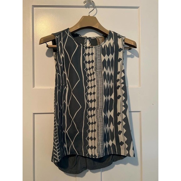 Dolan Womens‎ Astoria Tank Top Multicolor Aztec Sleeveless Twist Back Petites SP - Picture 1 of 10